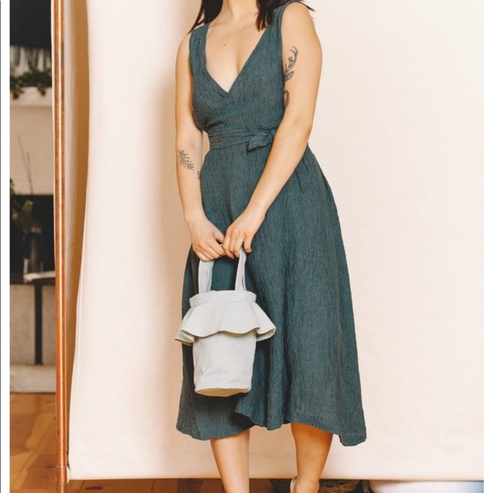 Esby Apparel Casey Linen Dress Size Small